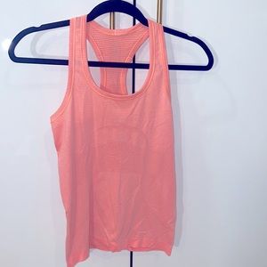 lulu RUN Swiftly Raceback Size 4 in Pizzaz